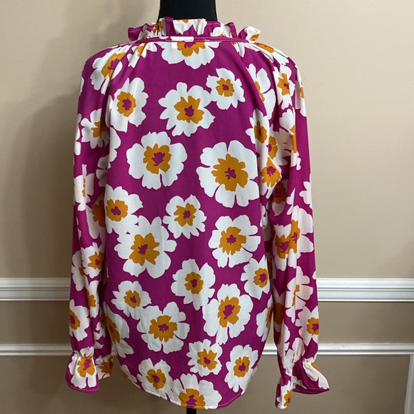 Macaron Floral Women's Top - Pink and White Medium NWOT - Picture 5 of 8